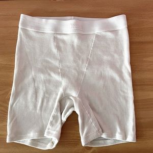 SKIMS biker shorts 🤍